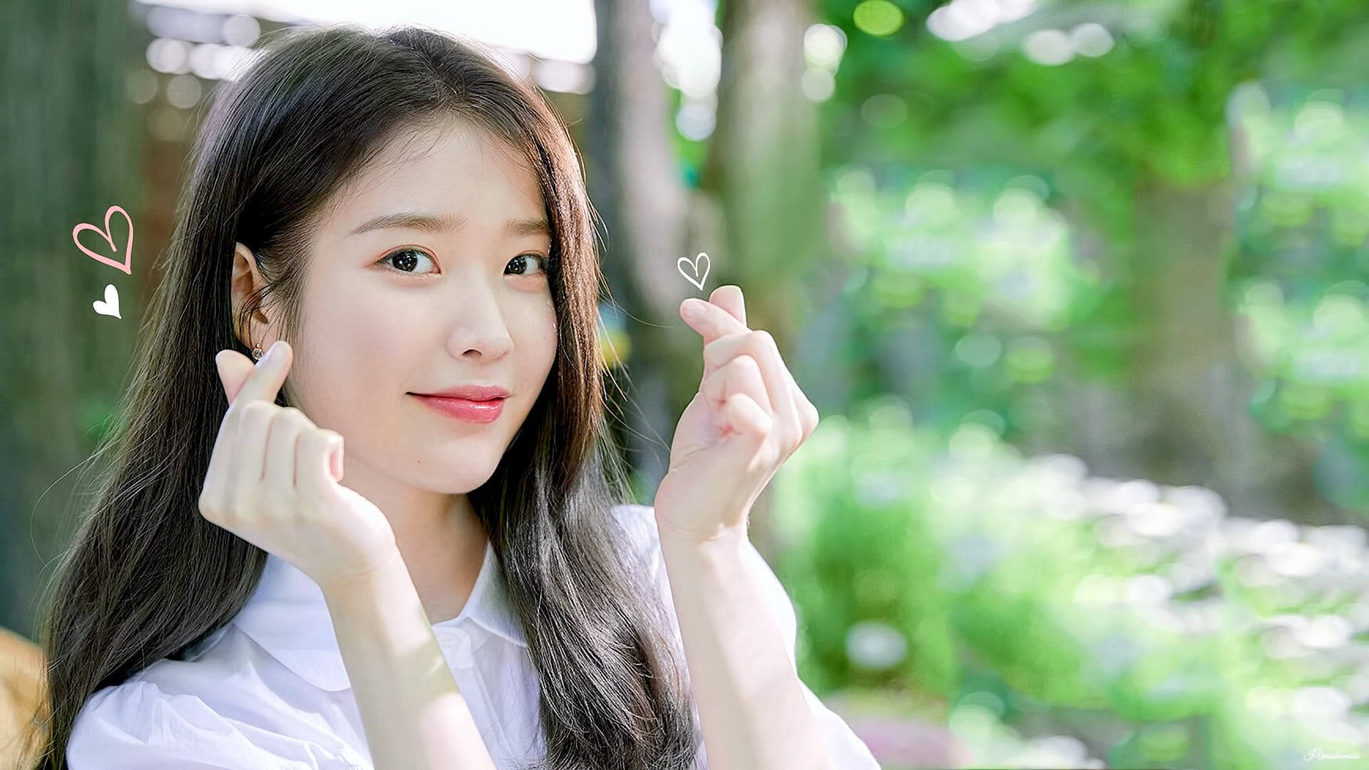 IU.