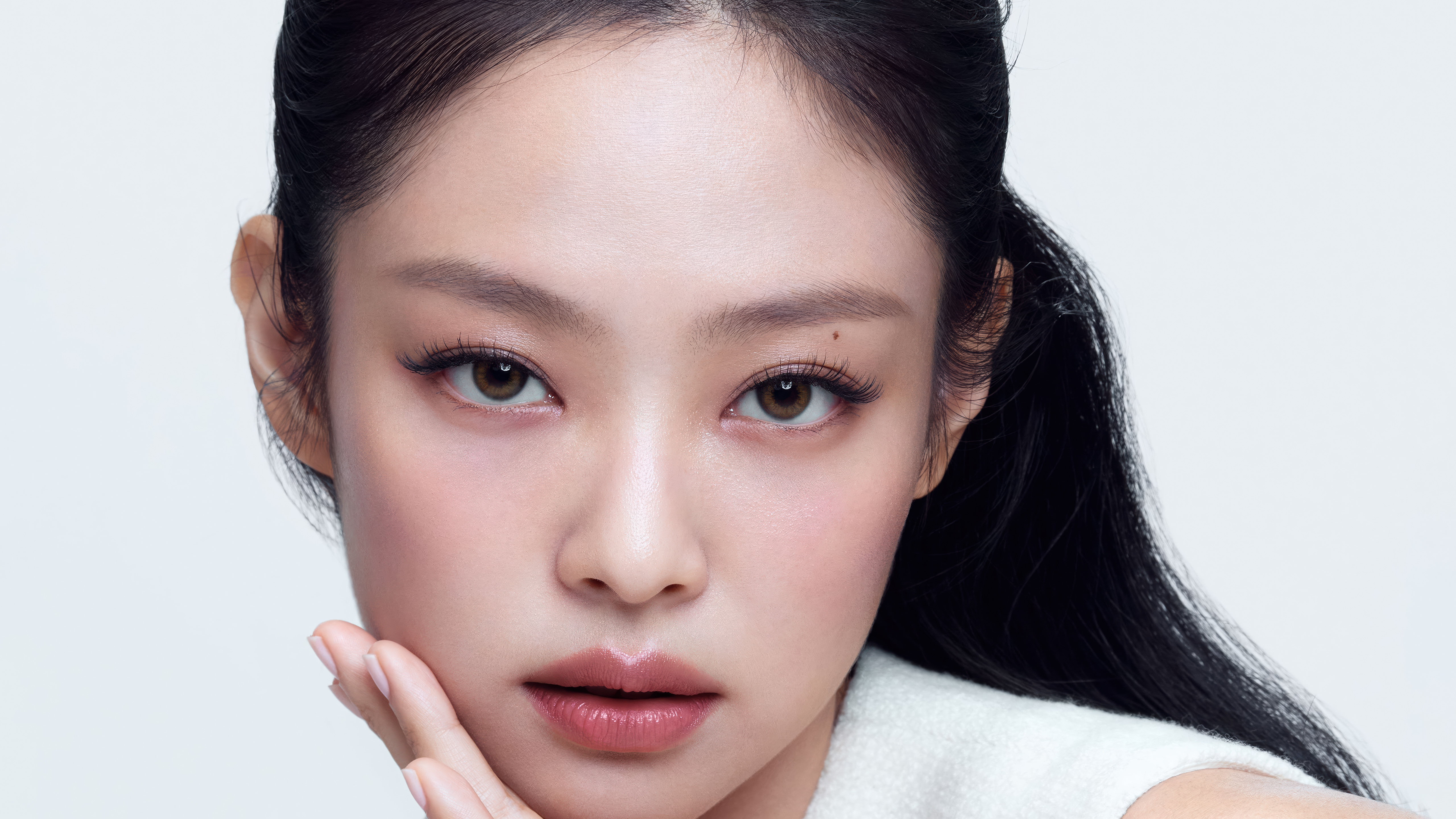 Jennie from BLACKPINK K-Pop girl group.